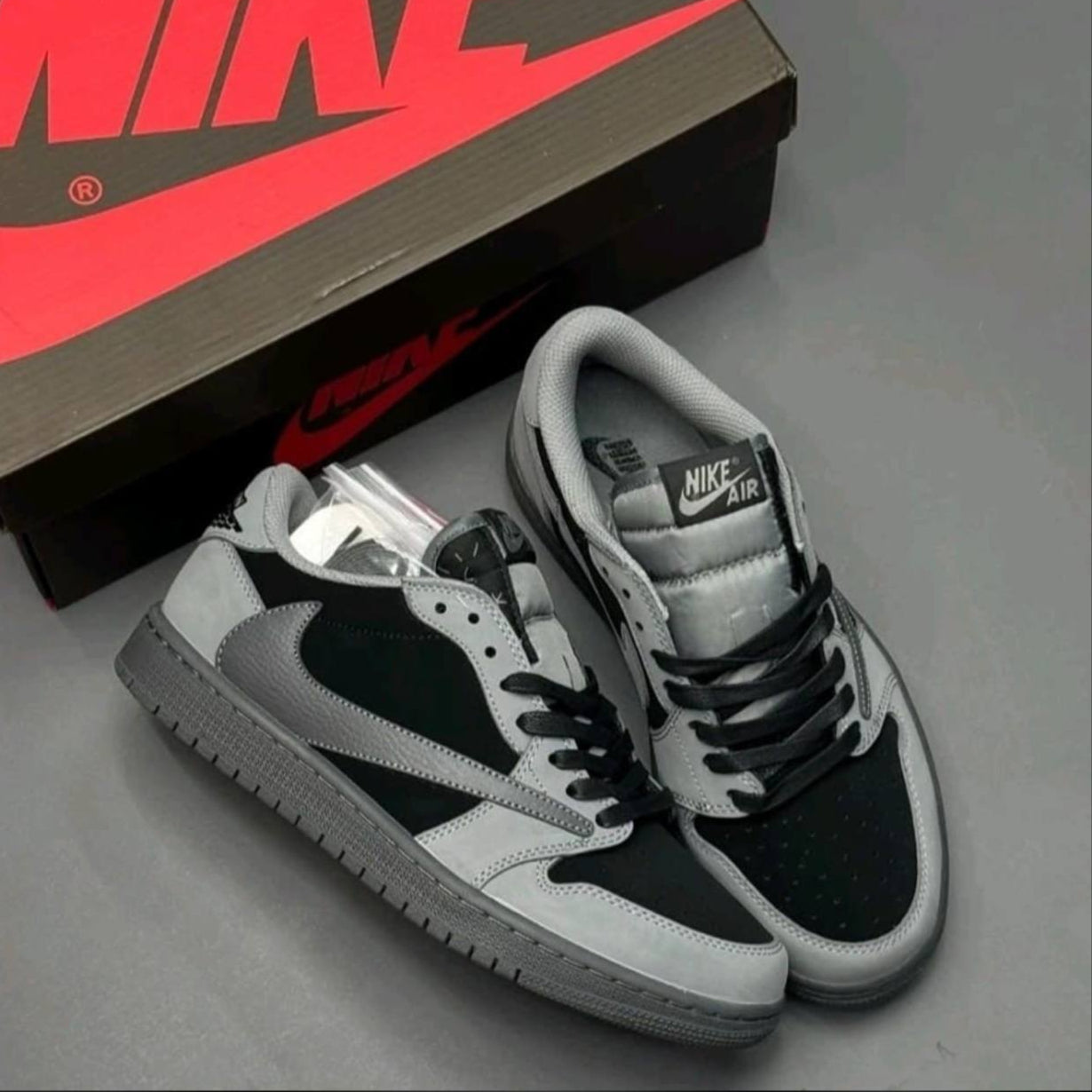 Air Jordan 1 Low x Travis Scott “Cactus Jack”