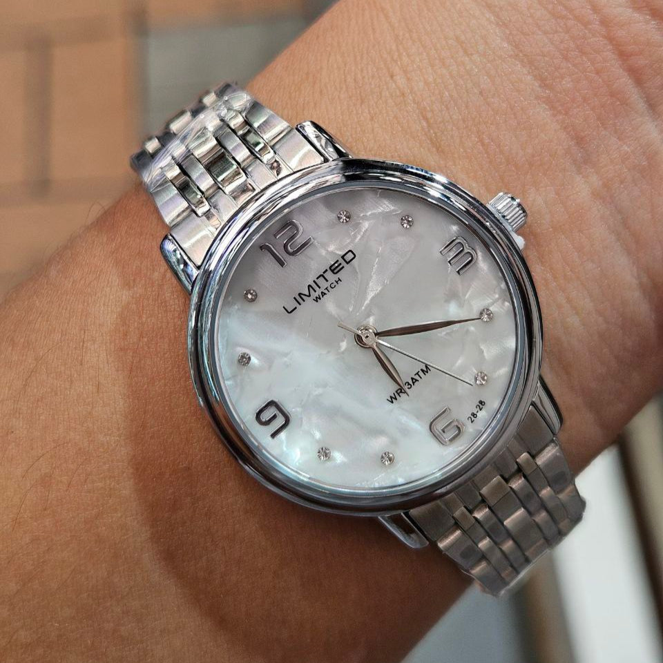 RELOJ MODELO LIMITED DISEÑO EN NACAR 💫💫