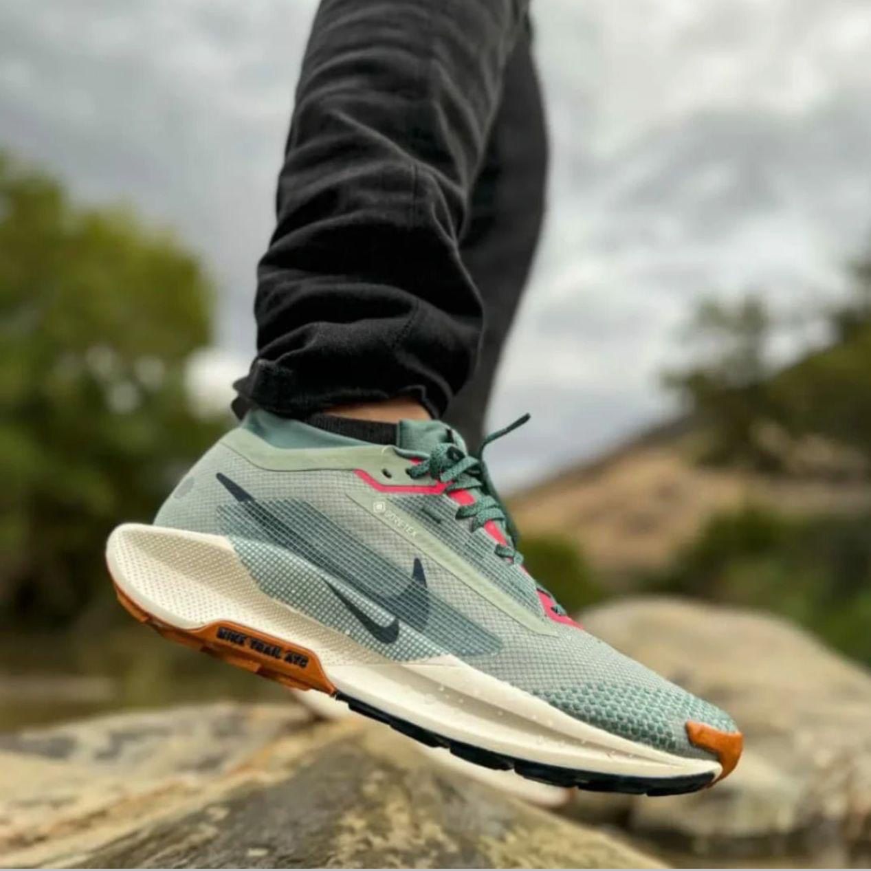 Nike ZoomX Invincible Run Flyknit 3