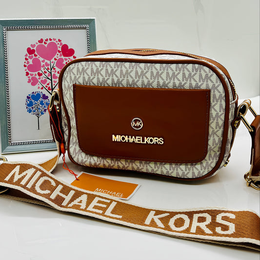 MICHAEL KORS BANDOLERA MAEVE