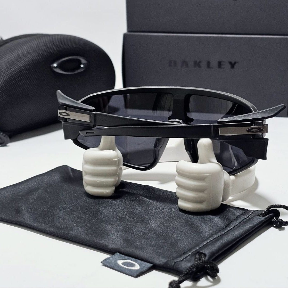 GAFAS OAKLEY LATCH PANEL