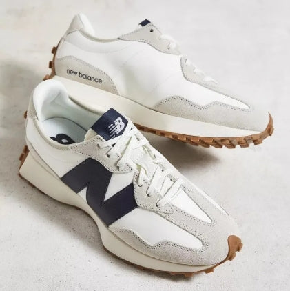 New Balance 327